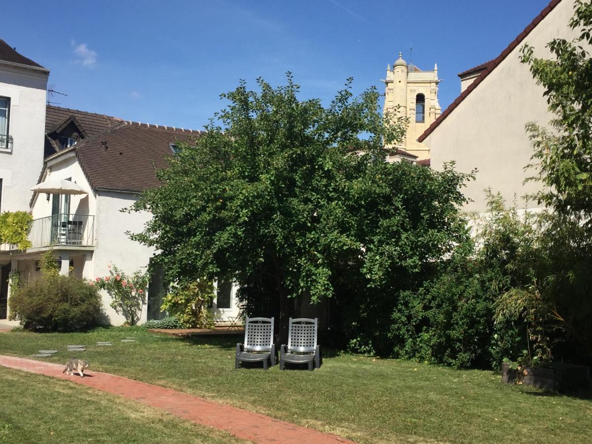 Les Gites Du Clos Saint-Martin Maule Kültér fotó